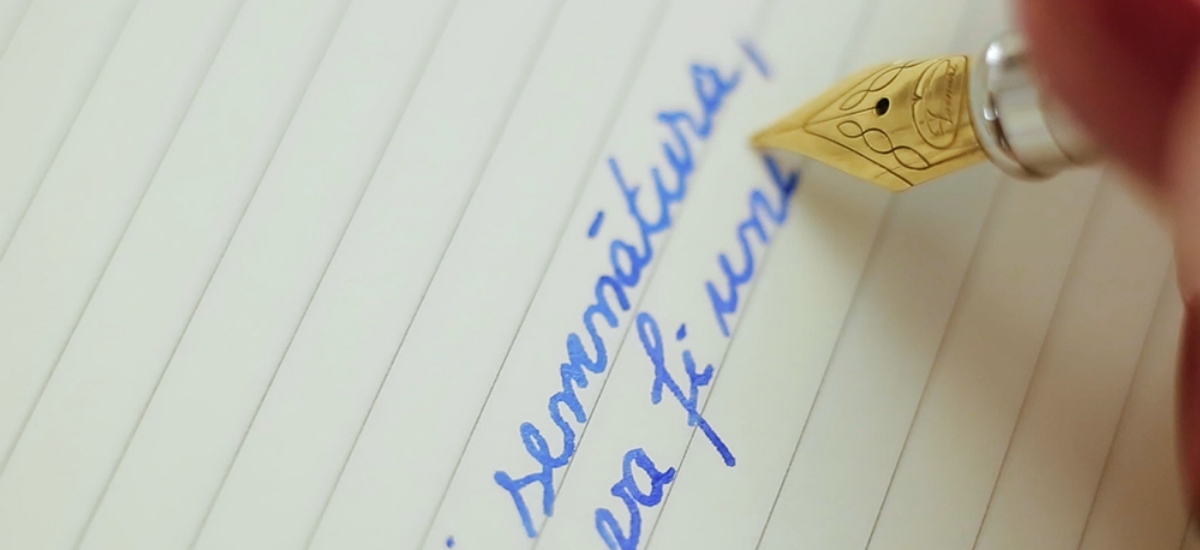 Scrisul de mână = harta personalității tale? Descoperă ce spune scrisul tău de mână despre tine!